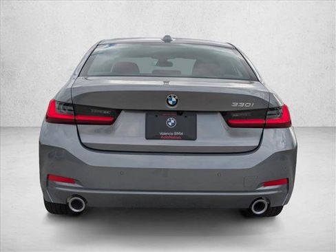 Used 2026 BMW 330i Sedan w/ Premium Package image 8