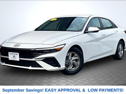 Used 2025 Hyundai Elantra SE