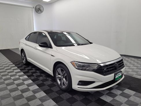 Used 2019 Volkswagen Jetta R-Line FWD image 13