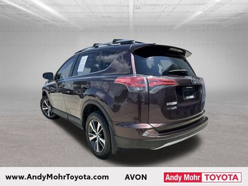 Used 2018 Toyota RAV4 XLE FWD image 6