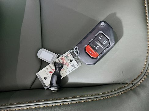 New 2026 Jeep Gladiator Mojave image 19