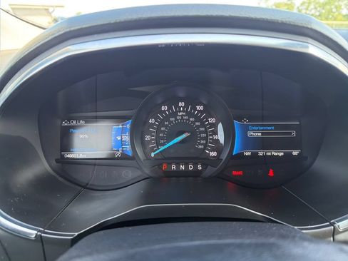Used 2021 Ford Edge Titanium w/ Cargo Accessory Package FWD image 22