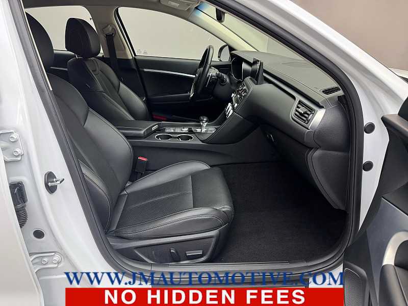 Used 2023 Genesis G70 2.0T AWD/4WD image 19