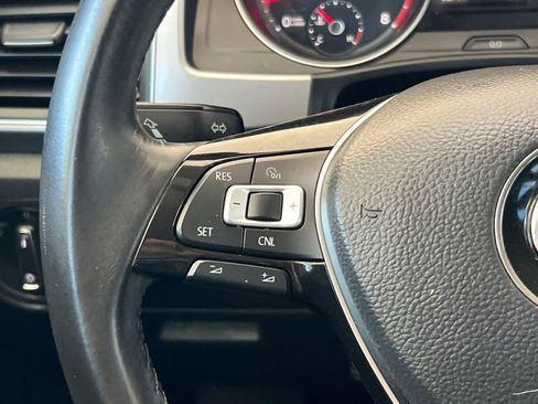 Used 2018 Volkswagen Atlas SE FWD image 27