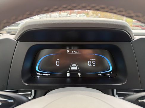 New 2026 Hyundai Elantra Sport image 33