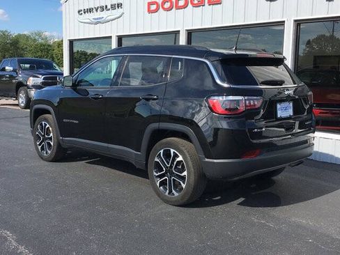 Used 2022 Jeep Compass Limited AWD/4WD image 5