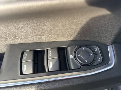 Used 2023 Chevrolet Silverado 1500 RST image 13