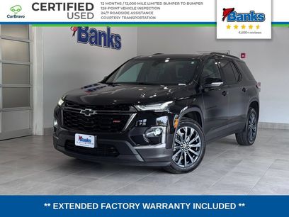 Used 2023 Chevrolet Traverse RS