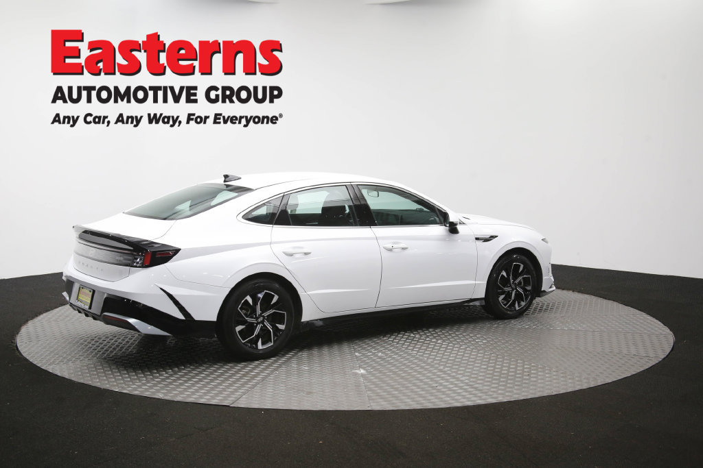 Used 2025 Hyundai Sonata SEL FWD image 46