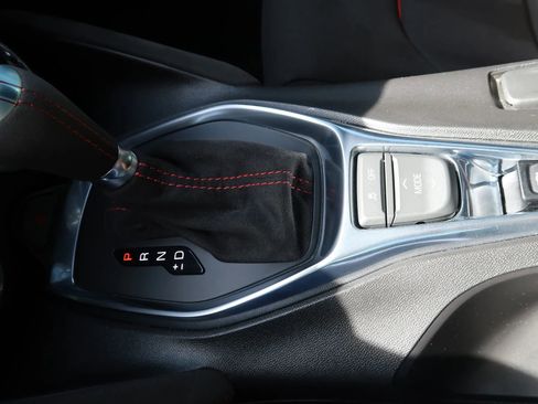 Used 2018 Chevrolet Camaro ZL1 image 28