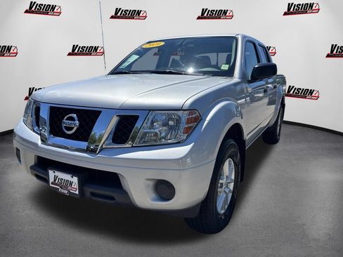 Used 2019 Nissan Frontier SV AWD/4WD image 1