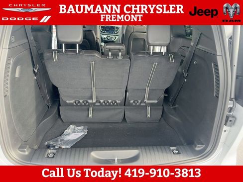 New 2026 Chrysler Voyager LX FWD image 7