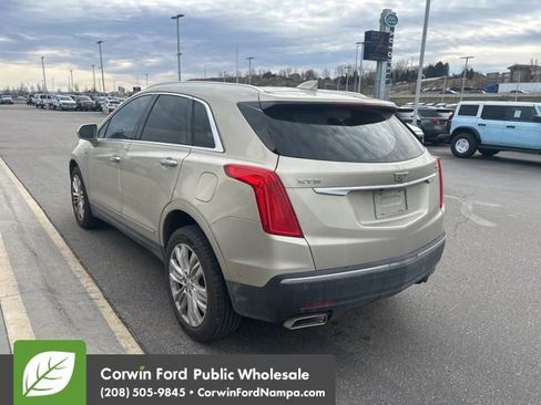 Used 2017 Cadillac XT5 Premium Luxury w/ Driver Assist Package image 6