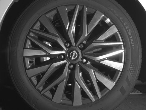 Used 2025 Nissan Altima 2.5 SV image 12