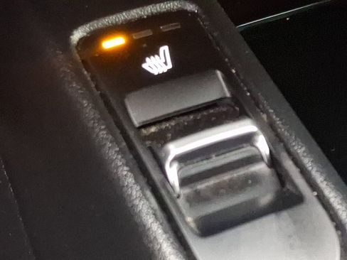 Certified 2022 Kia Telluride S image 25