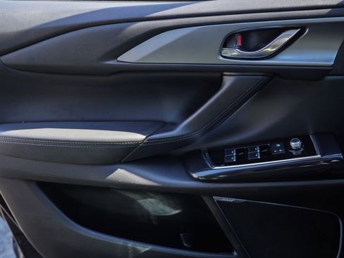 Used 2019 MAZDA CX-9 Touring w/ Touring Premium Package image 38