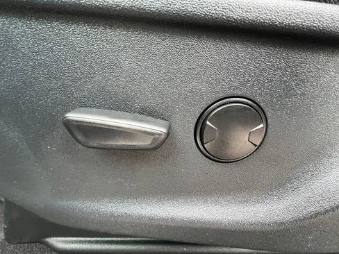 New 2025 Ford F150 Lightning XLT image 13