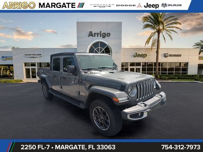 Used 2022 Jeep Gladiator Overland w/ Popular Equipment Package