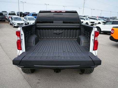 Used 2026 Chevrolet Silverado 1500 ZR2 w/ Dark Appearance Package AWD/4WD image 11