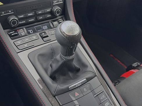 Certified 2025 Porsche 718 Cayman GTS RWD image 20