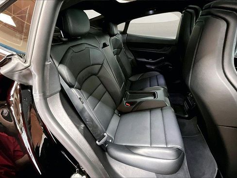 Used 2021 Porsche Taycan image 27
