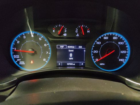 Used 2021 Chevrolet Equinox LS AWD/4WD image 23