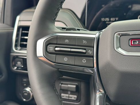 New 2026 GMC Yukon XL Elevation w/ Elevation Premium Package AWD/4WD image 30