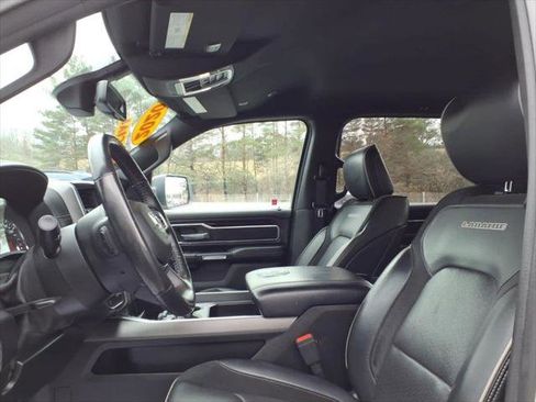 Used 2020 RAM 1500 Laramie w/ Sport Appearance Package AWD/4WD image 10