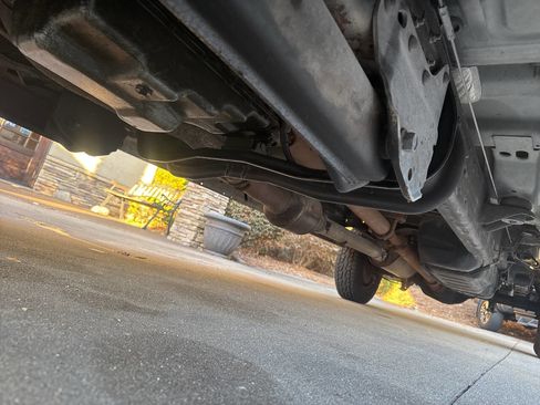 Used 2006 Ford F350 Lariat image 41