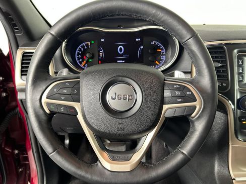 Used 2016 Jeep Grand Cherokee Laredo w/ Quick Order Package 23E AWD/4WD image 17