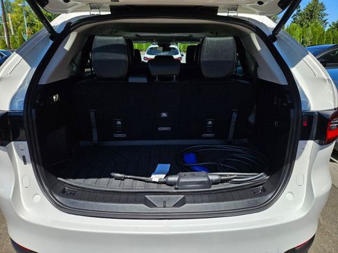 Certified 2024 MAZDA CX-90 Plug-In Hybrid w/ Preferred AWD/4WD image 11