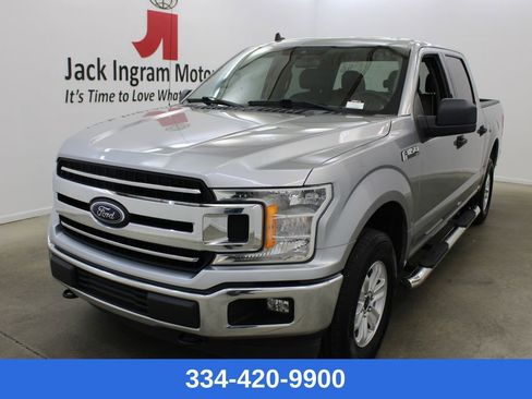 Used 2020 Ford F150 XLT image 1