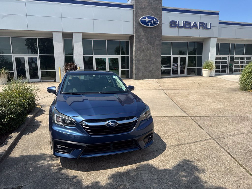 Used 2022 Subaru Legacy Premium AWD/4WD image 2