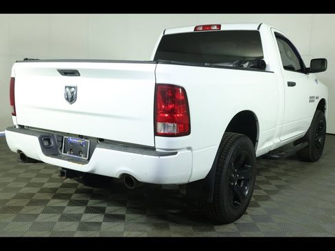 Used 2013 RAM 1500 Express image 10