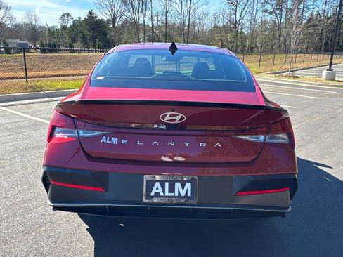 New 2026 Hyundai Elantra SEL Sport Premium FWD image 5