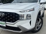 Used 2023 Hyundai Santa Fe SEL image 3