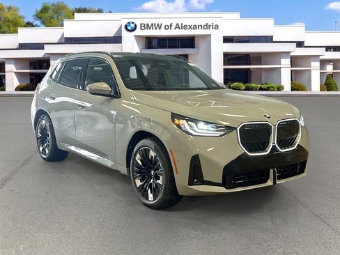 New 2026 BMW X3 xDrive30i w/ Premium Package AWD/4WD image 3