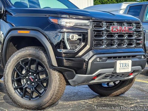 New 2025 GMC Canyon AT4 image 2