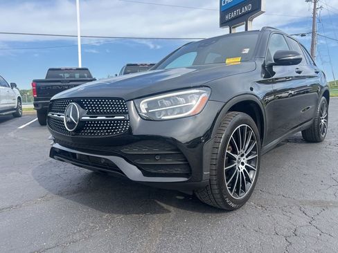 Used 2022 Mercedes-Benz GLC 300 4MATIC image 1