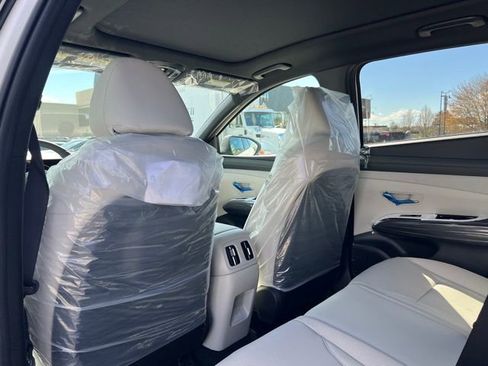 New 2026 Hyundai Tucson Limited AWD/4WD image 9