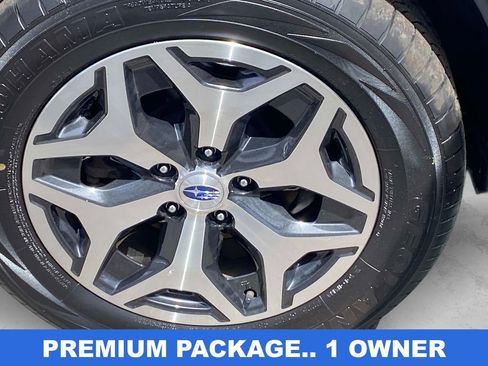 Certified 2024 Subaru Forester Premium AWD/4WD image 27