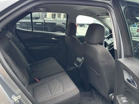 Used 2019 Chevrolet Equinox LT image 11