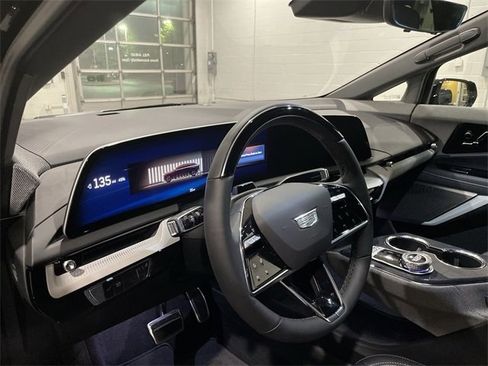 New 2026 Cadillac Optiq Sport 1 image 15