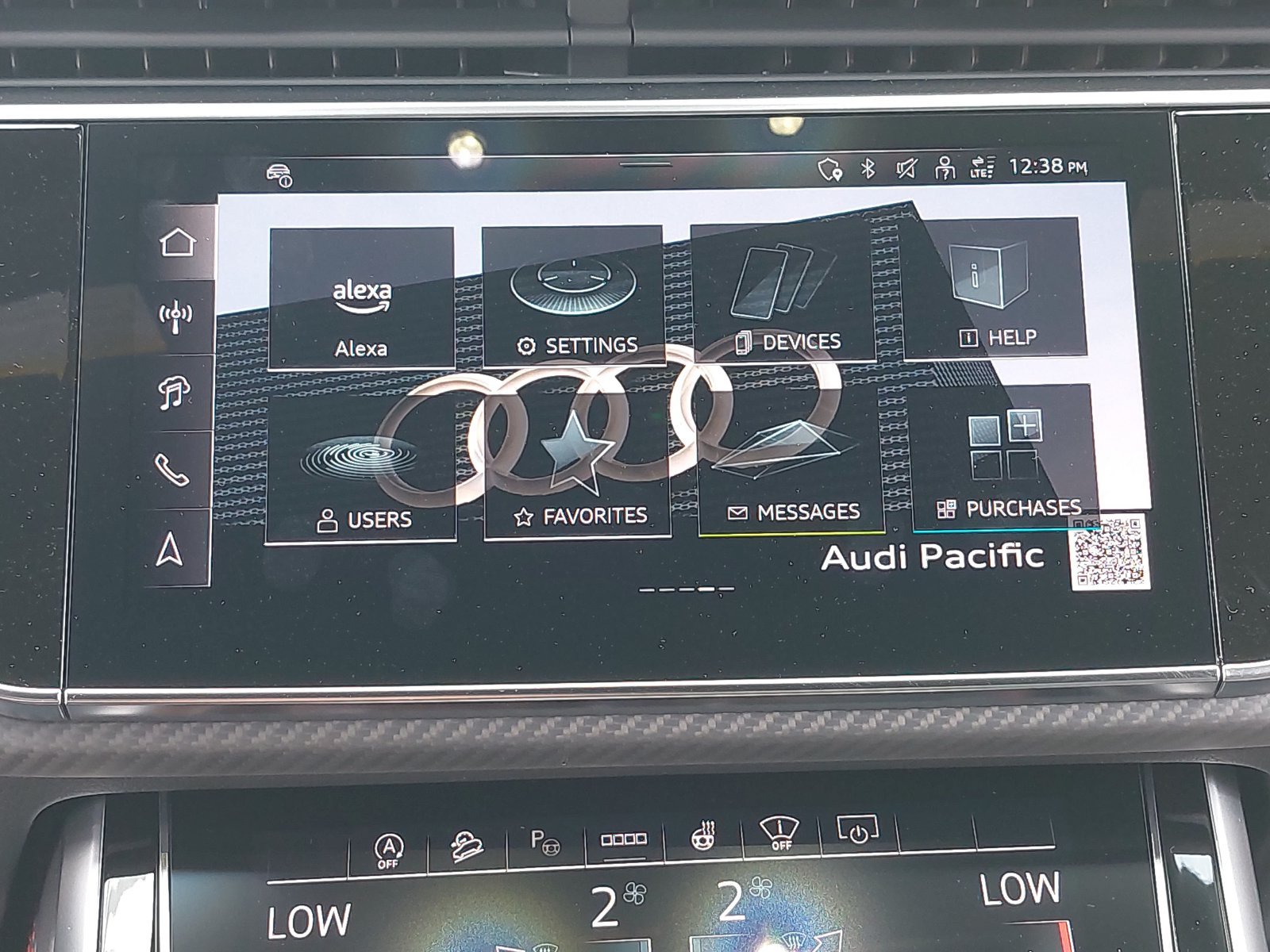 New 2026 Audi RS Q8 performance AWD/4WD image 25