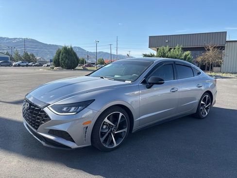 Used 2023 Hyundai Sonata SEL Plus FWD image 6
