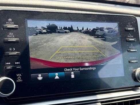 Used 2020 Honda Accord Sport image 21