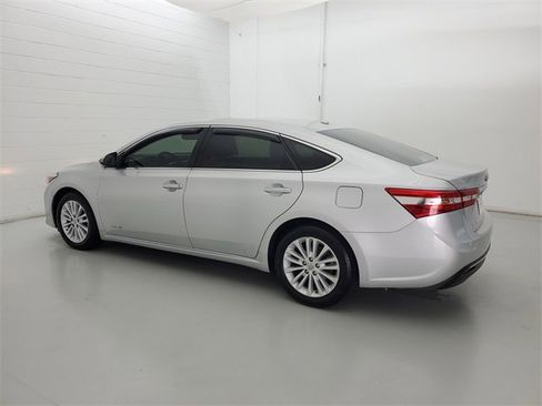 Used 2014 Toyota Avalon XLE Touring image 7