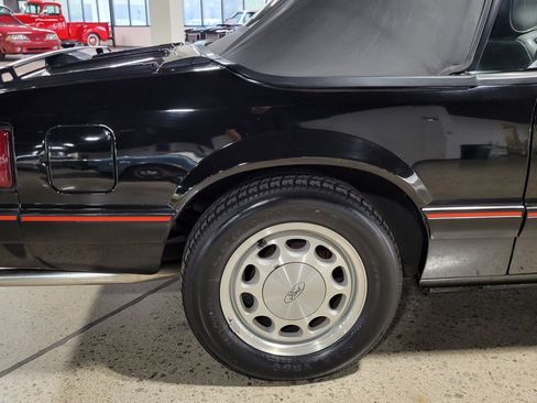 Used 1989 Ford Mustang LX RWD image 38