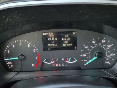 Certified 2022 Ford Escape SEL image 33