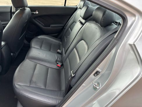 Used 2016 Kia Forte EX w/ EX Premium Package image 11